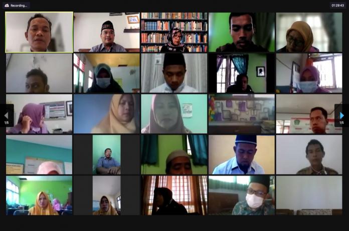 Pelatihan Multimedia Bimbing Guru Bertransformasi Digital