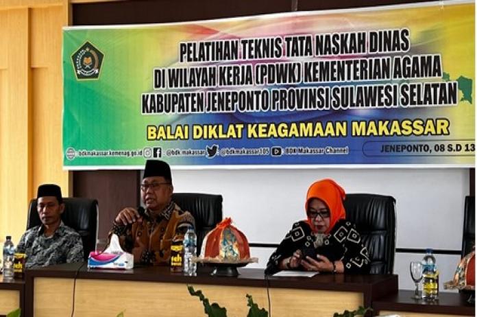 Sesban Muharam Ajak ASN Kemenag Jeneponto untuk Tingkatkan Kualitas Kinerja