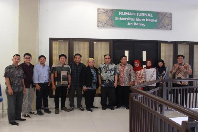 Studi Banding Pengelola Jurnal Lektur Keagamaan ke Jurnal Samara UIN Ar-Raniry Banda Aceh