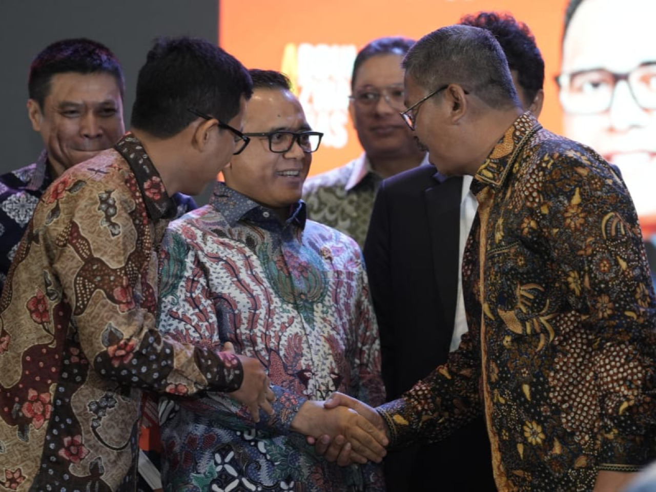 Kaban dan Sejumlah Menteri hadir di Bidakara untuk Pertemuan ini!