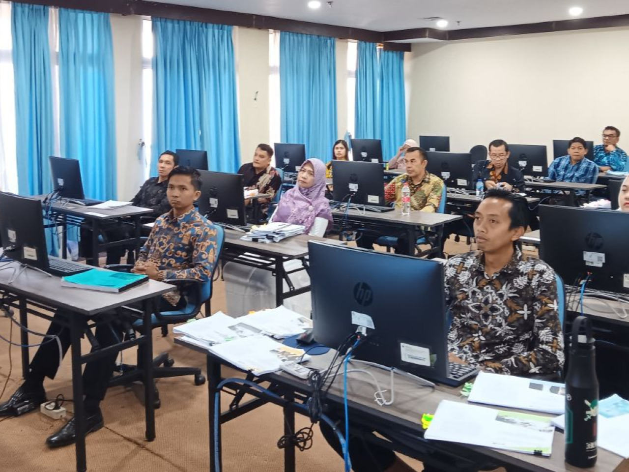 Lebih dari 50% Peserta Lulus Ujian Sertifikasi Kompetensi Pengadaan Barang/Jasa Pemerintah di Pusbangkom MKMB