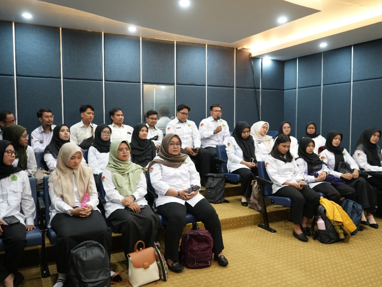Nonton Bareng Film Moderasi Beragama: Tanamkan Karakter Moderat CPNS BMBPSDM 