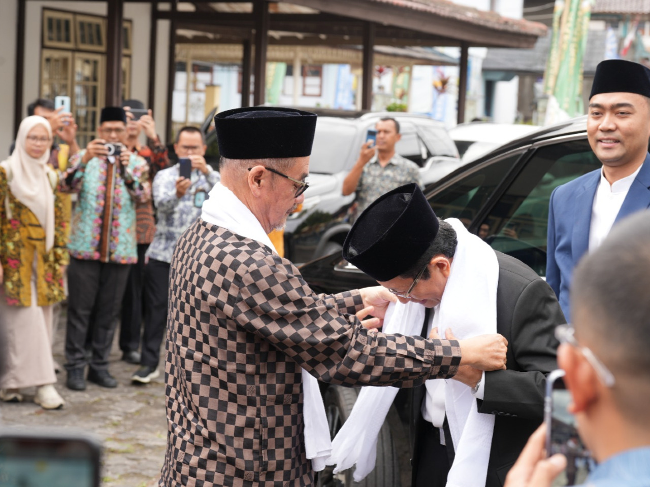Refleksi Spiritual dari Al-Musaddadiyah, Menag Ajak Rawat Tradisi Pesantren