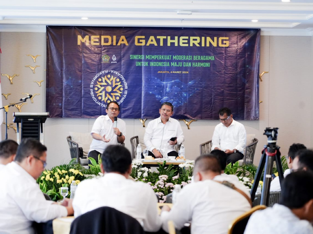 Stafsus Menteri Agama Soroti Penguatan Moderasi Beragama dalam Media Gathering

